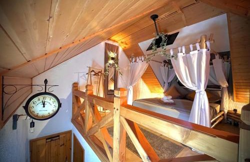 Willroth Apartment | Stay by Home Deluxe Apartment WiFi-PS4-TV-Loft-Bath-Kitchen