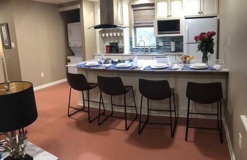 Downtown Little Rock Condo | Stay close to entertainment! nDowntown LR 2 bedroom apt near Simmons Bank Arena