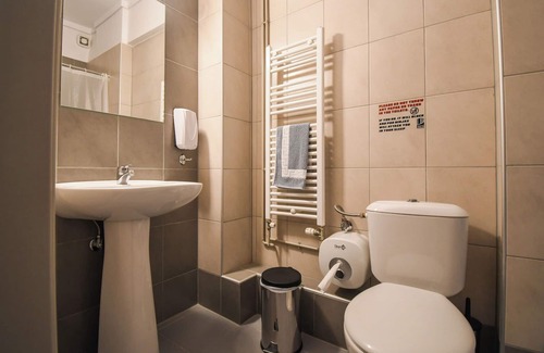 Thessaloniki City Centre Hotel | STAY Hybrid Youth Hostel
