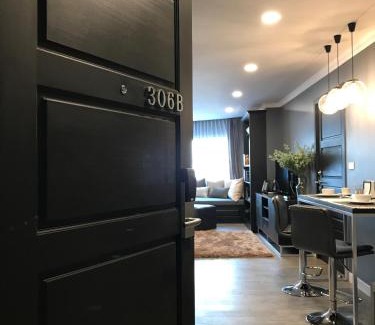 Nimman Apartment | Stay in Style at Nimman R306B