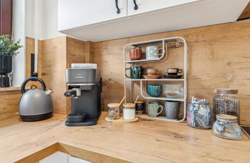 Bayreuth Apartment | Stay Malou Apartment zentrumsnah mit Kaffee-Teebar, Arbeitsplatz, Balkon und kostenlosen Stellplatz