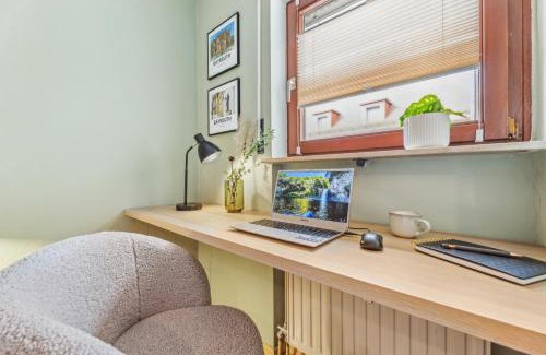 Bayreuth Apartment | Stay Malou Apartment zentrumsnah mit Kaffee-Teebar, Arbeitsplatz, Balkon und kostenlosen Stellplatz