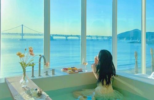 Suyeong-Gu House | Stay moment