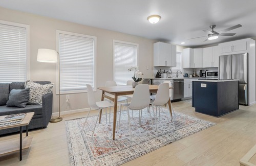 Front Park House | Stay & Play: New 3BR, Hot Tub + Games