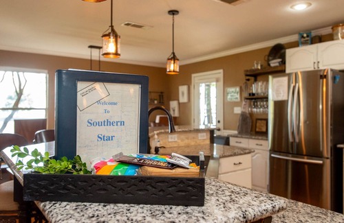 Enchanted Oaks House | Stay. Play. Relax. Your perfect lake escape!