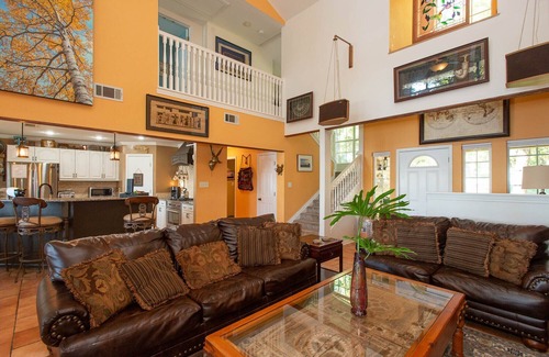 Enchanted Oaks House | Stay. Play. Relax. Your perfect lake escape!