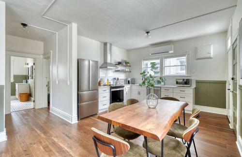 Belmont Apartment | Stay Portland - Renewed Classic Craftsman in SE - 95 WalkScore