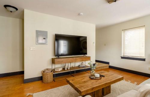 Belmont House | Stay Portland - The Little Tower - Local Vintage Shops & Eateries