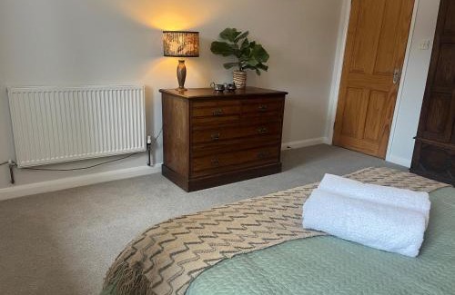 Dalston Apartment | Stay Still Indian Court