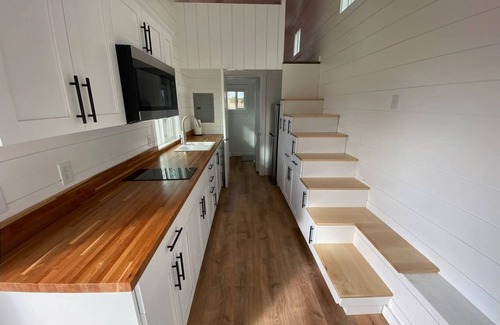 Driggs House | Stay Tiny, Dream Big ~ Tiny Timber House