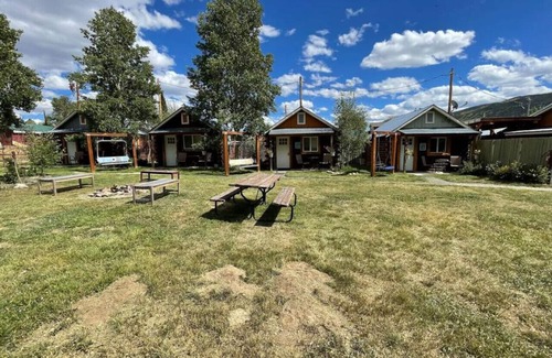 Twin Lakes Cabin | Stay Twin Lakes Cabin 1