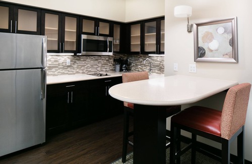 Historic East Village Hotel | Staybridge Suites Des Moines Downtown by IHG