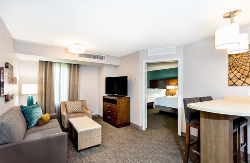 Hollywood Hotel | Staybridge Suites Fort Lauderdale Airport - West by IHG