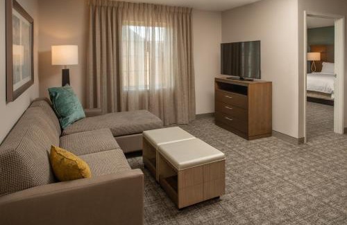 Hillsboro Hotel | Staybridge Suites - Hillsboro North by IHG