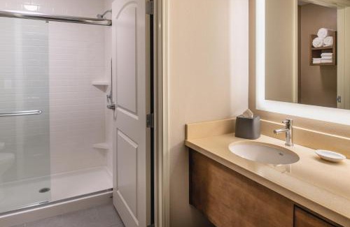 Hillsboro Hotel | Staybridge Suites - Hillsboro North by IHG