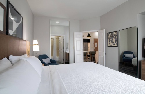 Central Oklahoma City Hotel | Staybridge Suites Oklahoma City Airport by IHG