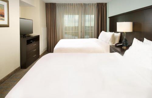 Northeast Colorado Springs Hotel | Staybridge Suites - Colorado Springs NE Powers by IHG