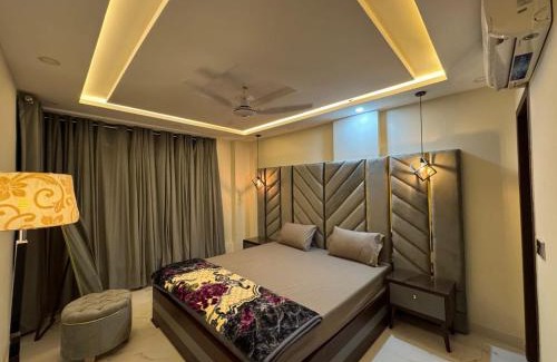 Bahria Town Apartment | Staycation Apartments