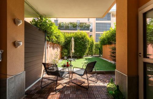 Ripamonti Corvetto Apartment | StayEasy Gargano - Stylish Apt with Private Yard