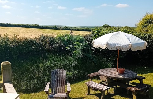 Hartland Cabin | stayinhartland @ Quincecote shepherds hut