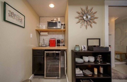 Belmont House | #StayInMyDistrict Buckman Lodge Popular SE Belmont
