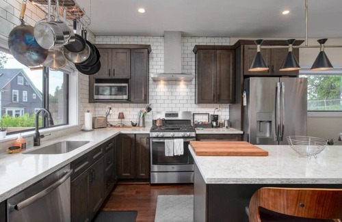 Belmont Apartment | #StayInMyDistrict Buckman Loft Popular SE Belmont