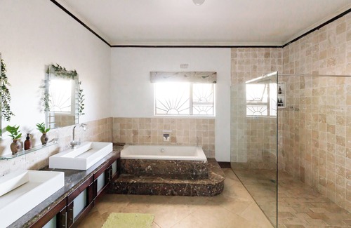 Kylemore Hotel | Staymore Guesthouse