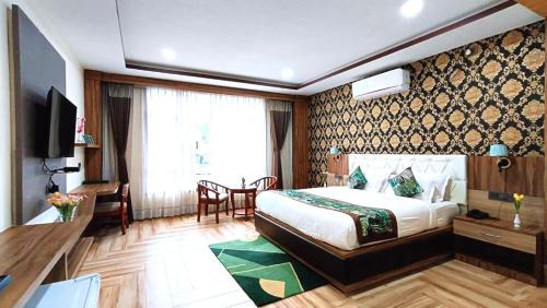 Gangtok Hotel | Staynest Z Resort Gangtok - swimming pool #gym #BAR #garden #parking