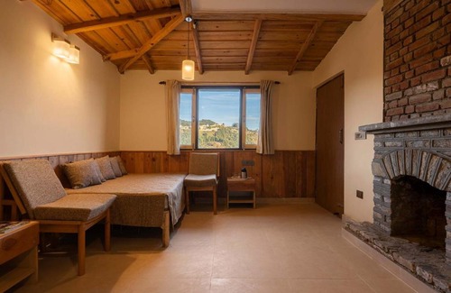 Kasiyalekh Villa | StayVista at Dream Cottage 5