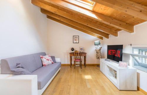 San Leonardo Apartment | Stazione a 200m - Centro - Easy Parma Stay