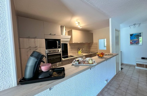 Sainte-Maxime Apartment | Ste Maxime F3/65m², 2-7 pers, air-conditioned, garage, WiFi, residence with swimming pool