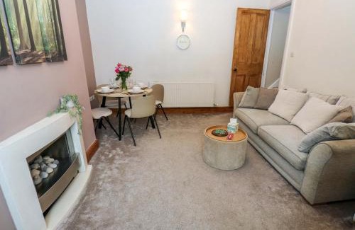 Haworth House | Steam View Cottage