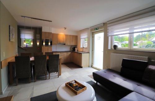 Dilsen-Stokkem House | Stefjes Holiday Home