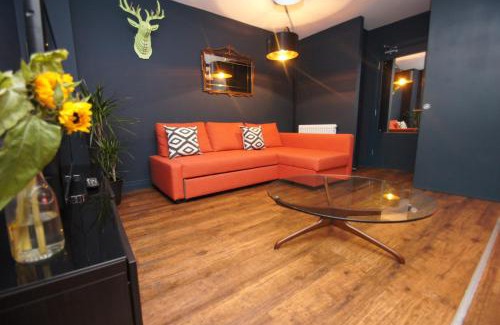 Brighton City Centre House | Steine House - Central- by Brighton Holiday Lets
