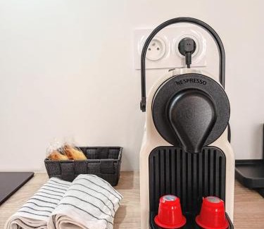 Villeneuve-sur-Lot Apartment | Stelina Haussmann - Balcony