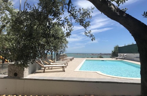 Defensola Apartment | Stella Marina with Pool 100 m from beach