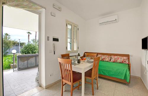 Defensola Apartment | Stella Marina with Pool 100 m from beach