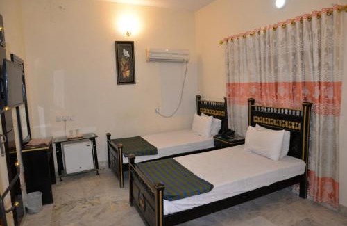 Sukkur House | Step inn Hotel Sukkur
