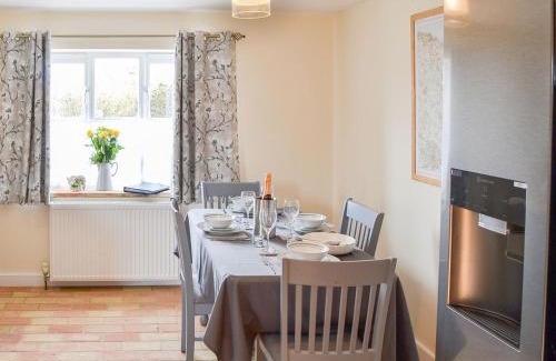 Bacton House | Stepping Stones Cottage