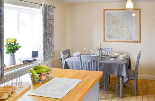 Bacton House | Stepping Stones Cottage