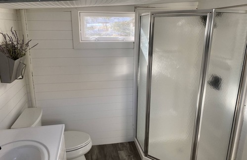 Alexandria Cabin | Steps Away From The Lake!