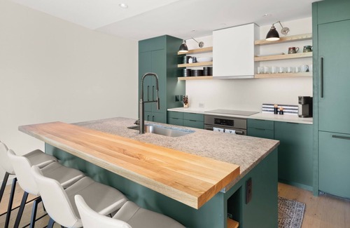 Stowe Area Condo | Steps from Adventure: Modern Mountain Luxury 3-Bed Condo at Spruce Peak in Stowe