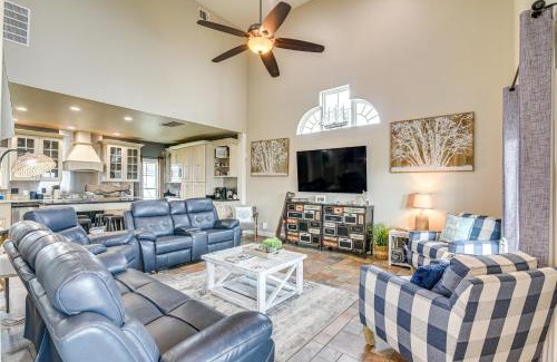 San Luis House | Steps from Gulf Freeport Home with Water Views