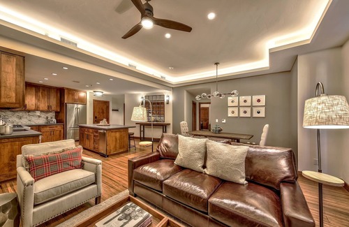 Lakeside Park Condo | Steps From Heavenly Village & Gondola-Luxury 3Br Residence Book 7 Nights for 10% Off by RedAwning