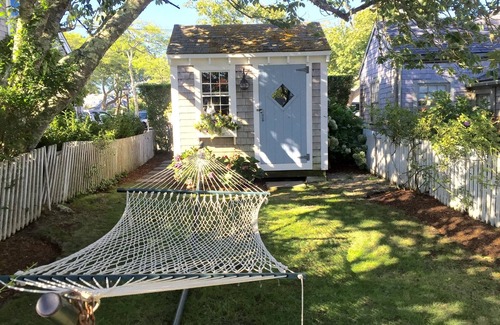 Siasconset House | Steps from the beach views of the ocean