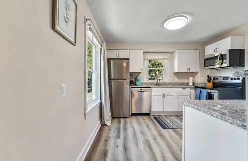 Fredericksburg House | Steps from the Gym: Spacious Rachel’s Retreat Awaits You