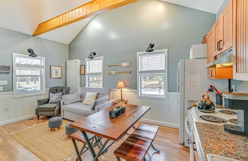 Brant Lake Cottage | Steps to Brant Lake: Mountain-View Hideaway!