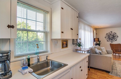 West Hyannisport Cottage | Steps to Eats & Craigville Beach! Cape Cod Cottage