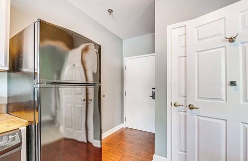 Huddleston Apartment | Steps to Smith Mountain Lake: Unit w/Pool Access!