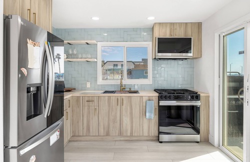 Huntington Beach House | Steps to the Beach, 2 Units w/Patio, Fire Pit | Pacific Coast Highway Buyout